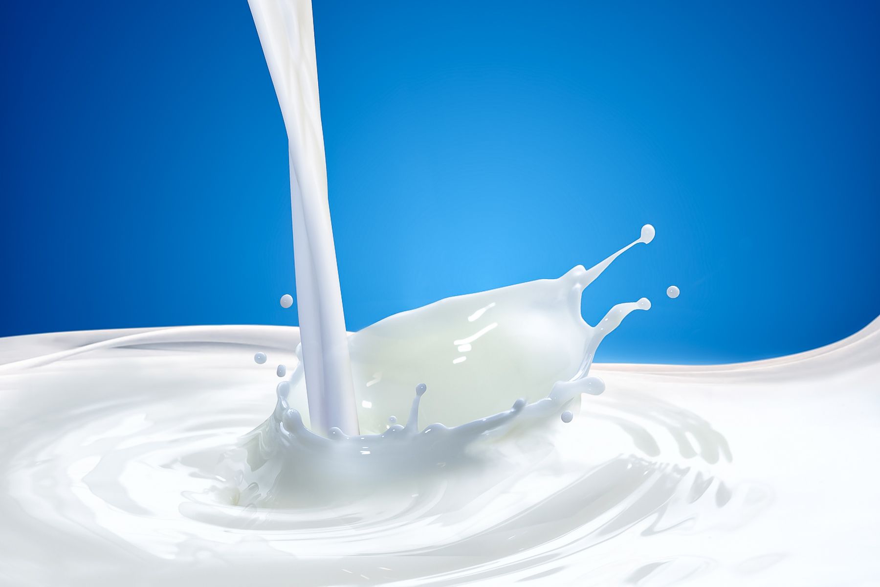 कोरोना कहर : सहकारीले उत्पादन गर्ने दूध ढुवानी ठप्प