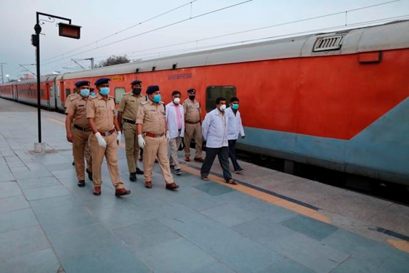 भारतमा रेलसेवा सञ्चालनका लागि अनलाइन बुकिङ सुरु