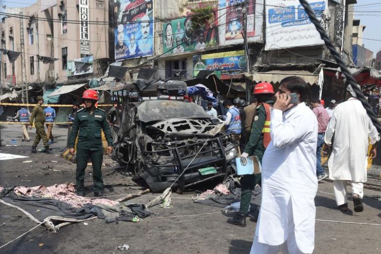 पाकिस्तानमा लगातार तीन वटा बम विस्फोट, दुई सेनासहित चार जनाको मृत्यु
