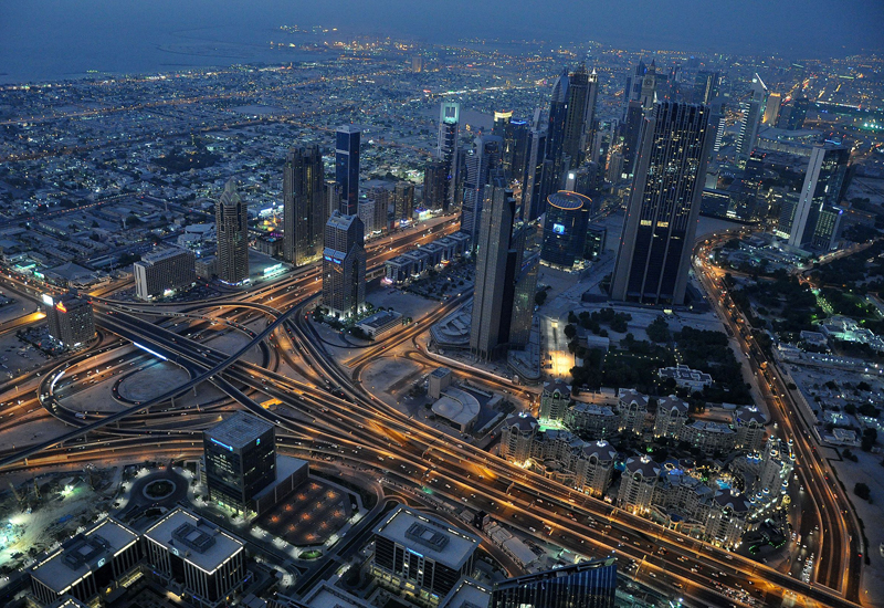 कोरोनाभाइरसको महामारीकै बीच पर्यटकका लागि दुबई खुल्यो