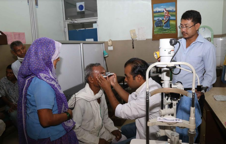 भारतीयको रोजाइ बन्दै लुम्बिनी रणअम्बिका आँखा अस्पताल