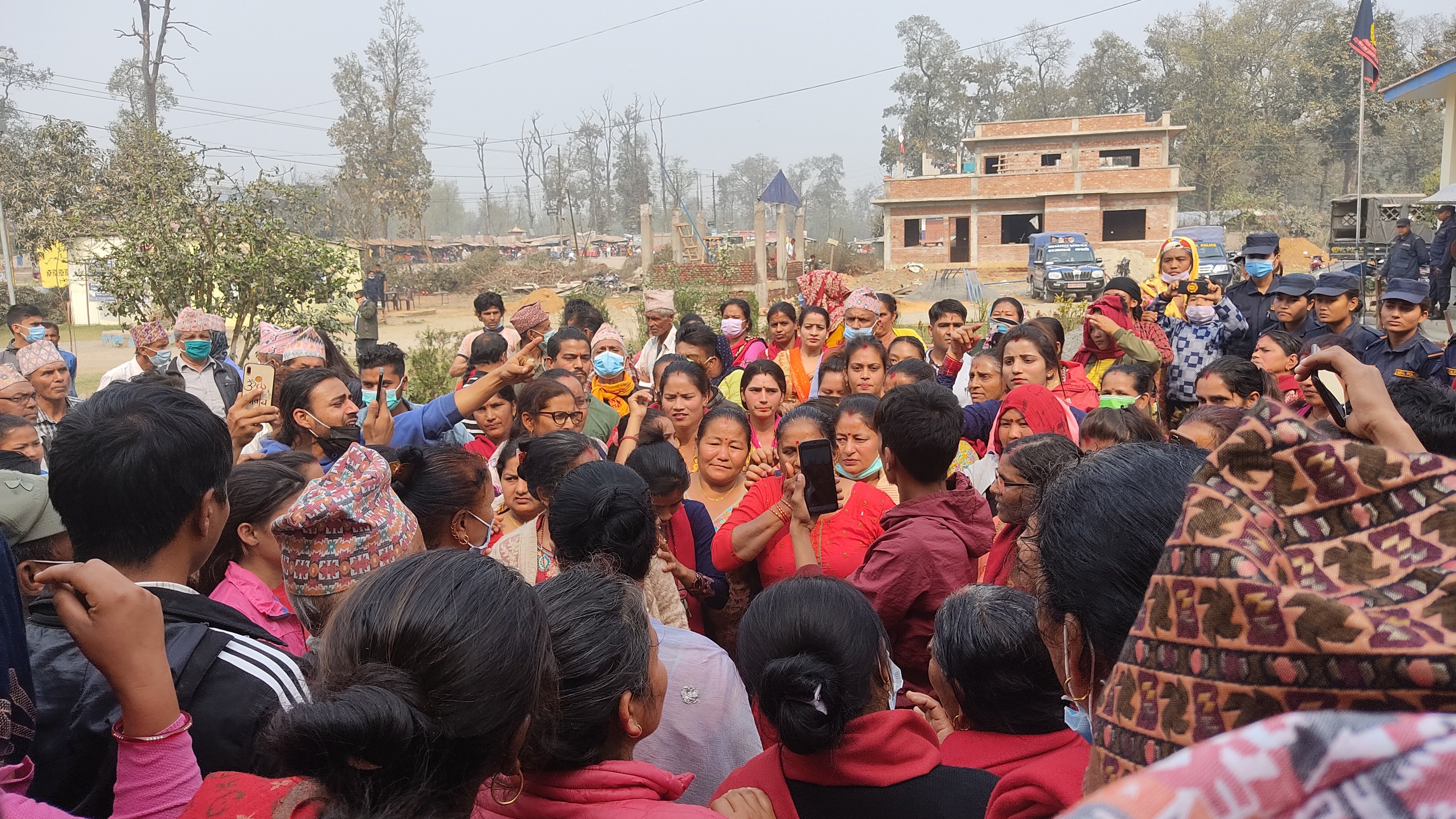 बालिका हत्यामा संलग्नलाई कारवाहीको माग गर्दै प्रर्दशन