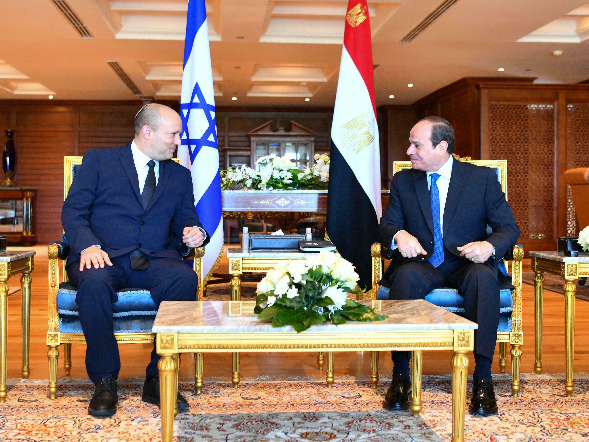 इजिप्टका राष्ट्रपति र इजरायली प्रधानमन्त्री बीच भेटवार्ता हुँदै