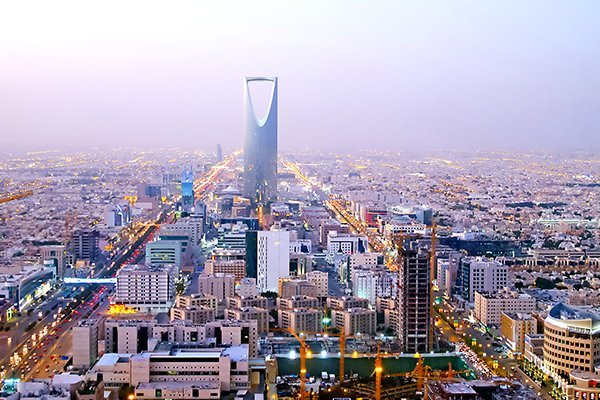 साउदी अरेबियाले सन् २०६० सम्ममा कार्बन उत्सर्जन शून्य  पार्ने
