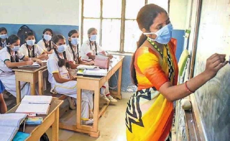 दिल्लीका कक्षा ६ भन्दा माथीका विद्यालय खुल्ला