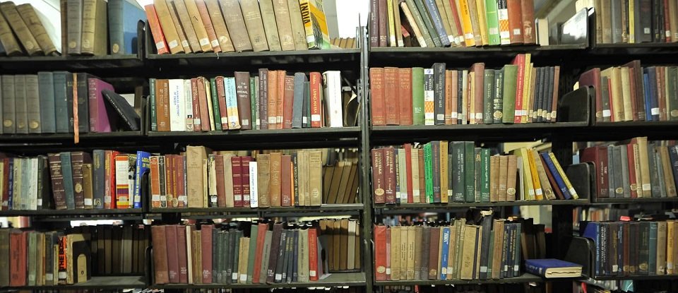 अफगानिस्तानमा पढ्ने बानीको विकास गर्दै पुस्तकालयहरु